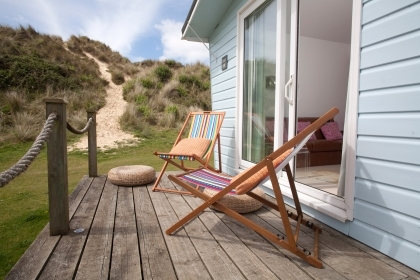 Chic Beach Chalet for Beach Lovers on a Budget