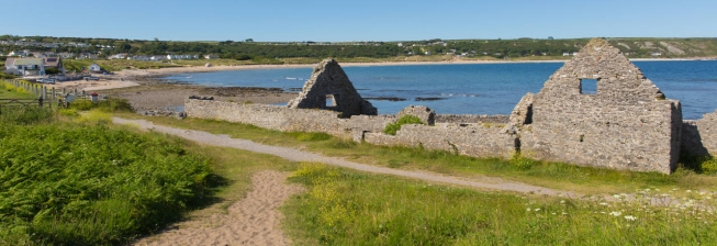 Port Eynon Family Friendly Cottages to Rent