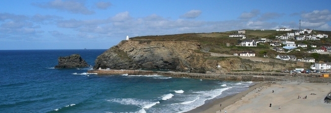 Beach Holiday Accommodation in Camborne to Rent