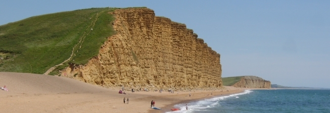 Beach Holiday Accommodation in West Bay to Rent