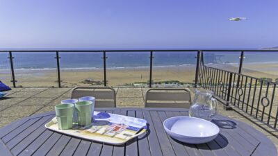 Putsborough sea view holiday flat sleeps 5