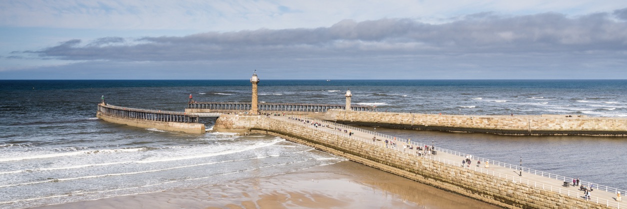 Whitby Cottages by the Beach Whitby Cottages by the Beach to rent