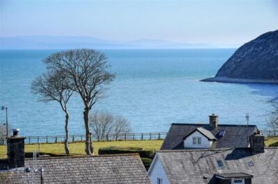 Llanbedrog reverse level
