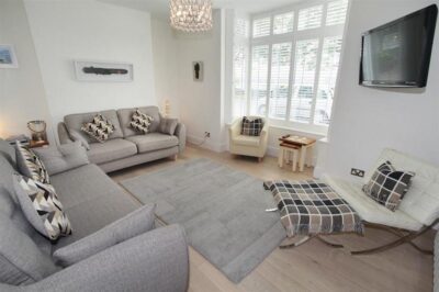 Wales townhouse near the seafront