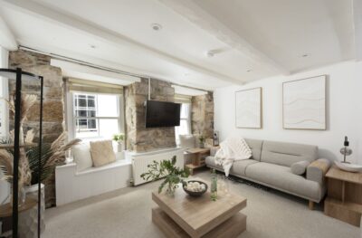St Ives dog friendly cottage sleeps 5