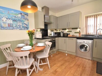Minehead budget dog friendly cottage