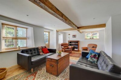 Stiffkey coastal cottage sleeps 4