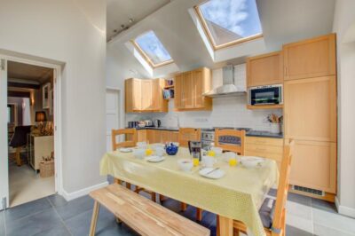 Salthouse seaside cottage sleeps 5