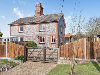 Trimingham coastal cottage sleeps 6