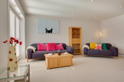 Wells-next-the-Sea pet friendly cottage sleeps 6