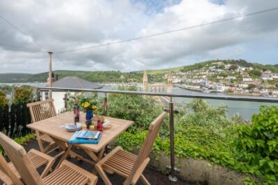 Dartmouth two bedroom holiday cottage