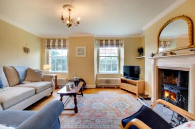 Cromer beach cottage sleeps 5