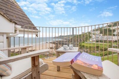 North Devon coastal apartment with sea views