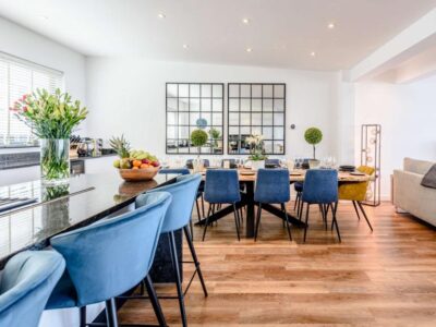 Westward Ho! large group holiday house for 10