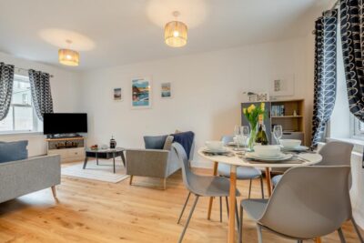 Bude beach apartment sleeps 4