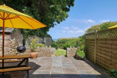 Crackington Haven Cottage sleeps 5