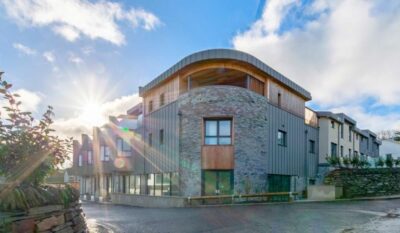 Harlyn Bay beach apartment sleeps 4