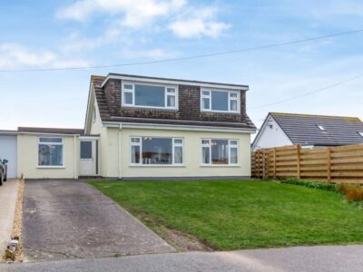 Porthtowan dog friendly cottage sleeps 5