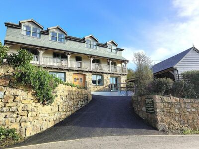 Porthcurno group accommodation for 12