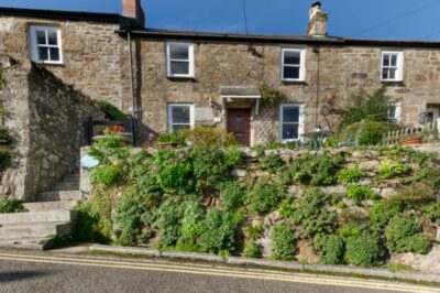 Mousehole sea view cottage sleeps 6