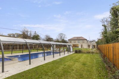 Whitstable large group mansion sleeps 18