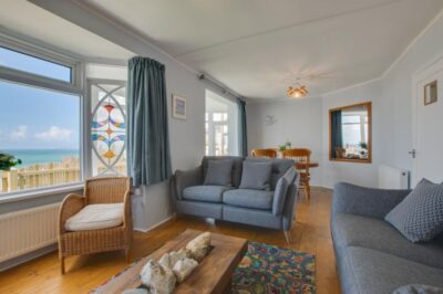 Porthleven beach bungalow sleeps 5