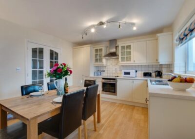 Porthleven seaside apartment sleeps 5