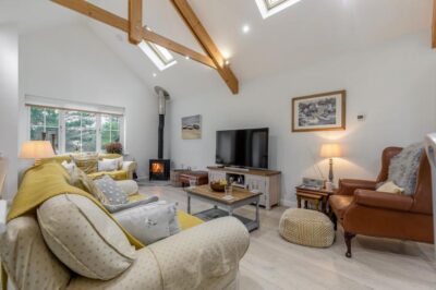 Cadgwith cottage sleeps 6