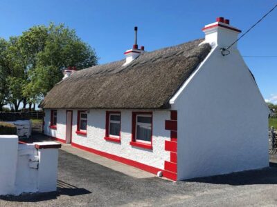 County Galway two bed dog friendly cottage