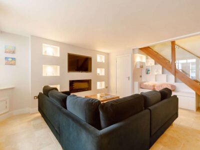 Fowey centre cottage sleeps 8