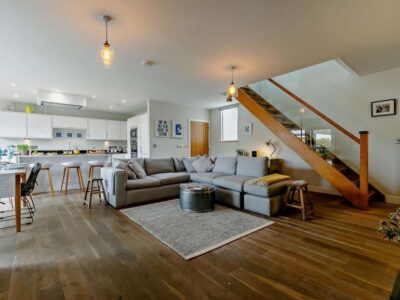 St Austell family friendly cottage for six
