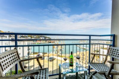 Brixham marina views sleeps 5
