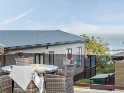Brixham holiday lodge near the beach