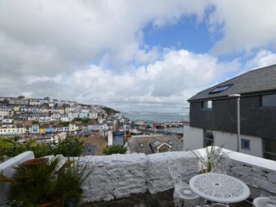 Brixham harbour views sleeps 4