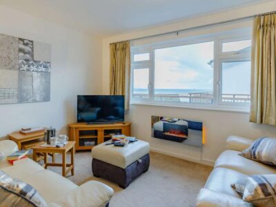 Brixham bay apartment sleeps 4