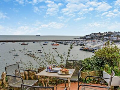 Brixham sea view cottage sleeps 4