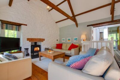 Aberporth valley cottage