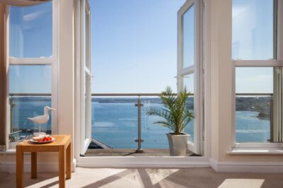 Torquay marina apartment sleeps 4