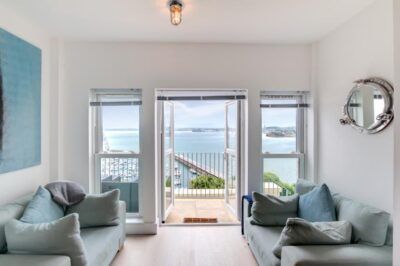 Torquay sea view apartment sleeps 4
