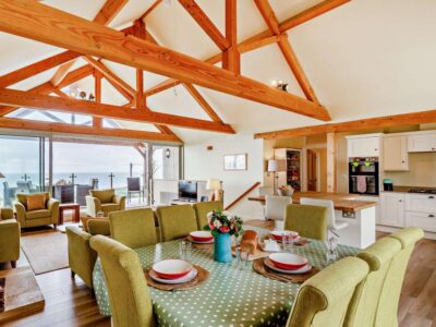 West Bexington large group house sleeps 10