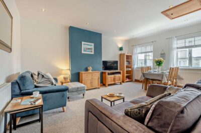 Swanage seashore apartment sleeps 4