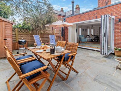 Bembridge seaside cottage for 4