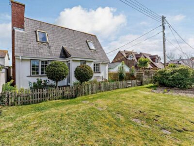 Bembridge seaside cottage sleeps 4