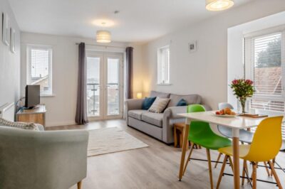 Cowes harbour view apartment sleeps 4