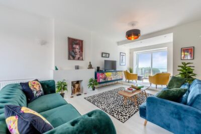 Saltdean dog friendly seaside cottage