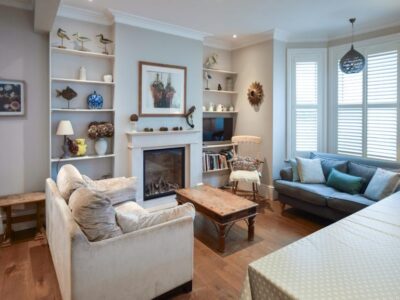 Eastbourne stylish holiday home sleeps 6