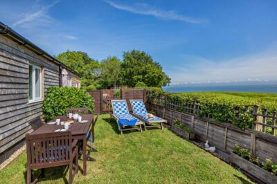 Blue Anchor dog friendly coastal cottage