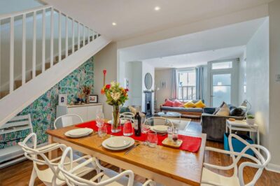 Whitstable seaside cottage sleeps 4