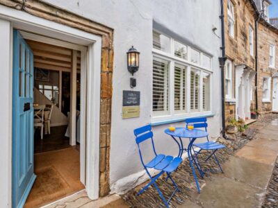 Robin Hood’s Bay cottage sleeps 6