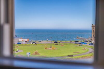 Whitby dog friendly sea view apartment